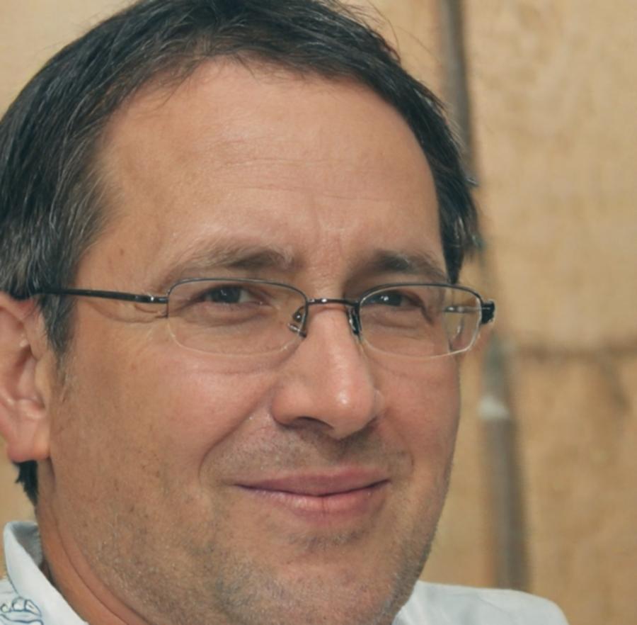 Дмитрий Савельев — специалист по алгоритмам